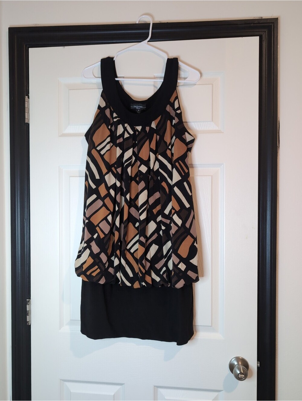 Size 18 Women's Brown Geometric Print Blouse with Black Bottom